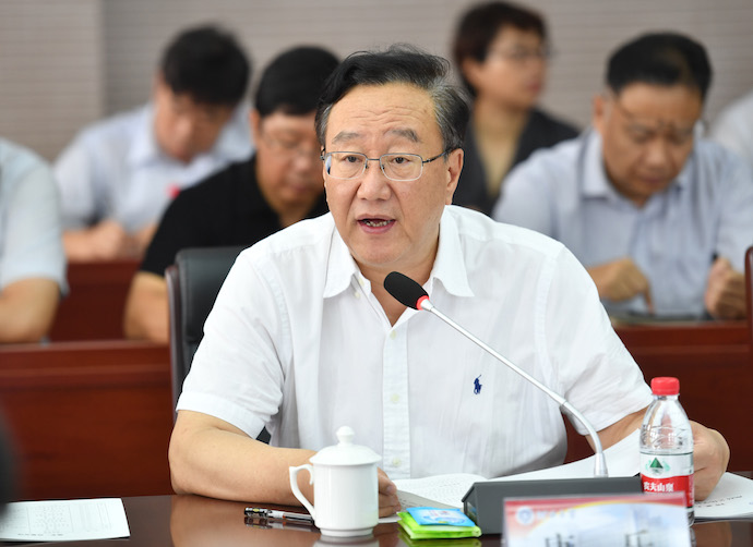 校长康乐作题为《抓紧新机遇汇聚新动能 全面开启部省合建8858cc永利官网新征程》的汇报